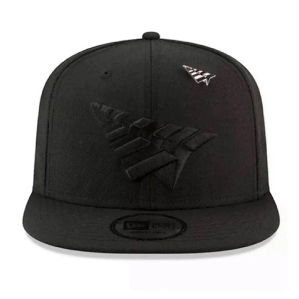 Roc Nation Paper Plane Pin - Black/White Hat Pin - Picture 3 of 3